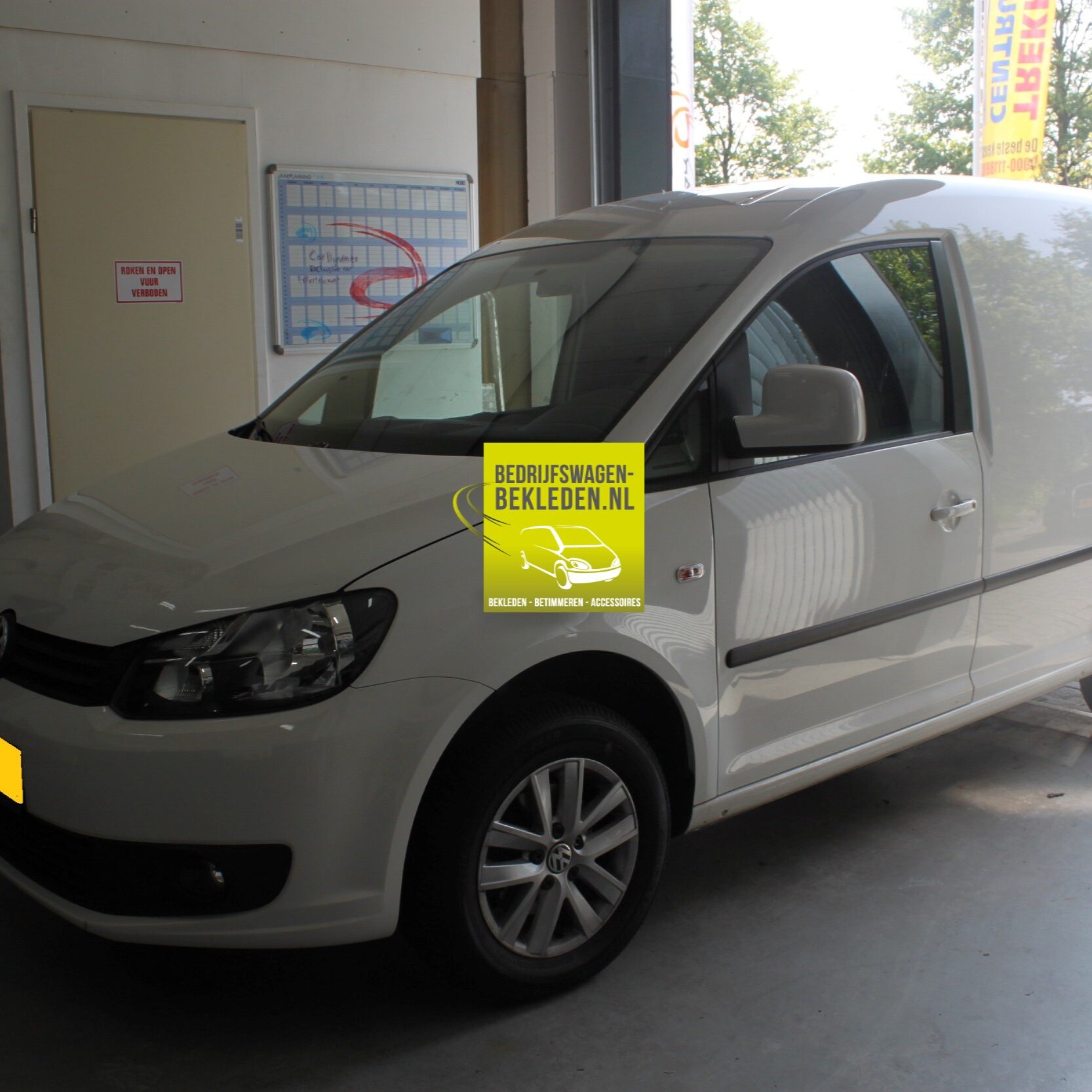 Volkswagen Caddy210