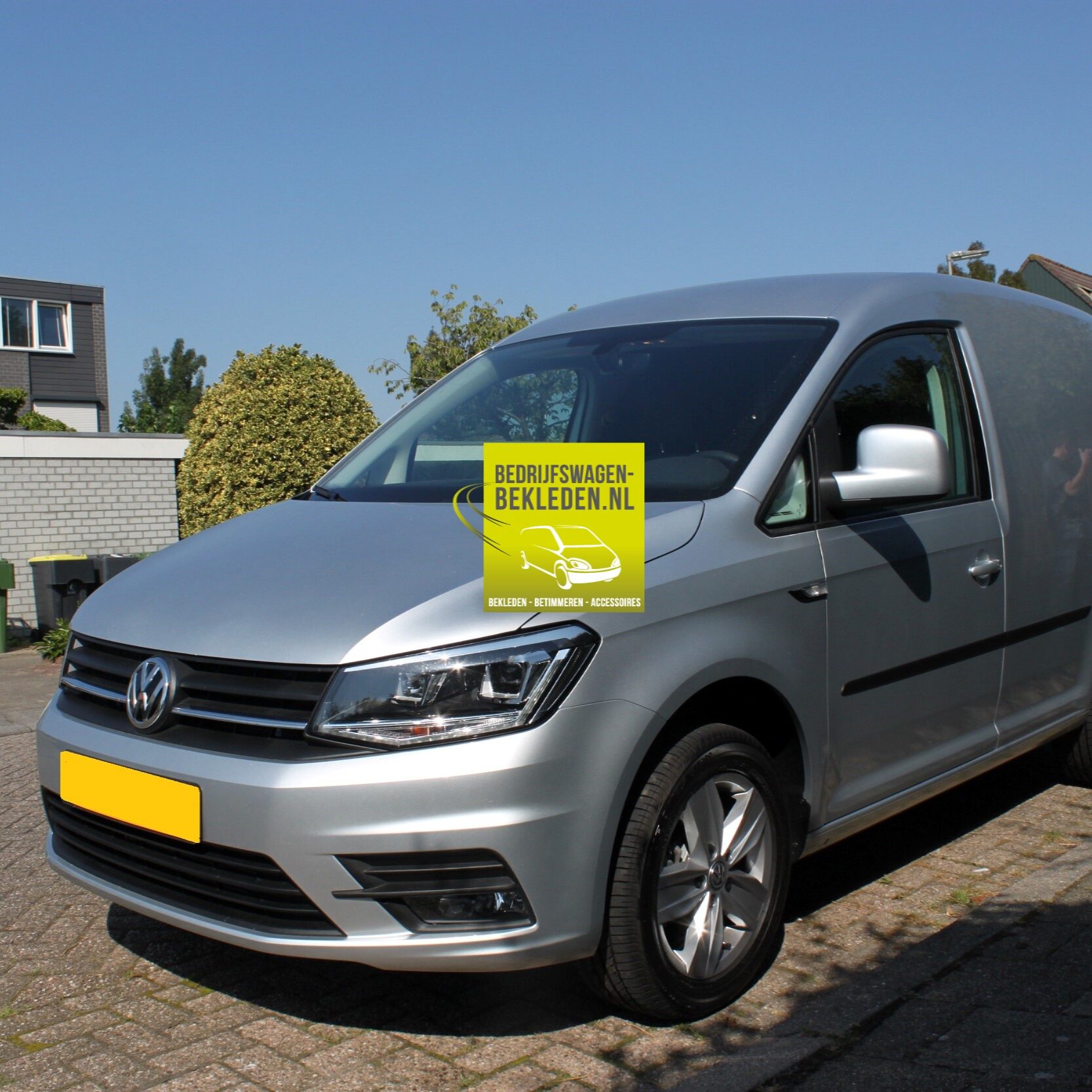Volkswagen Caddy326