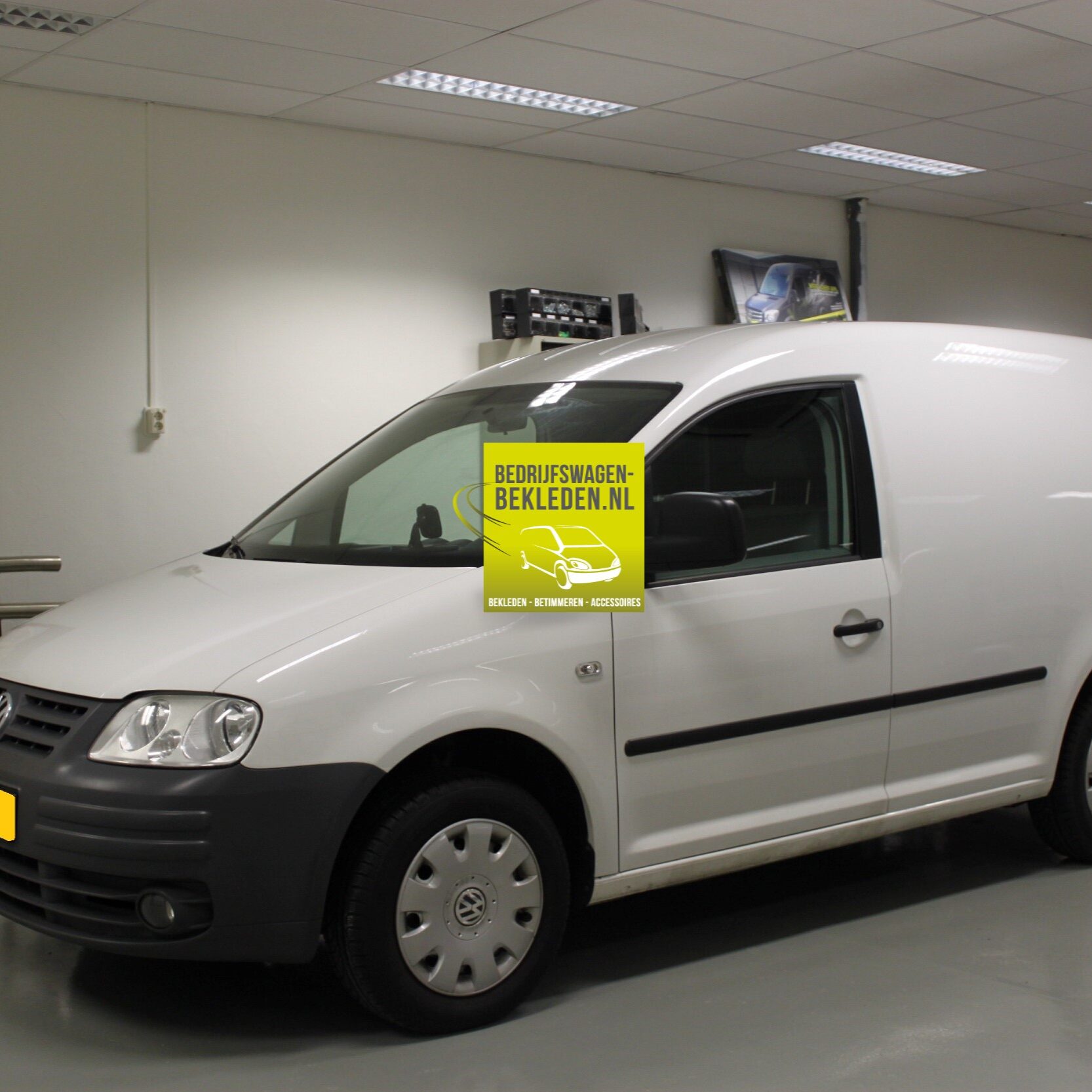 Volkswagen Caddy356