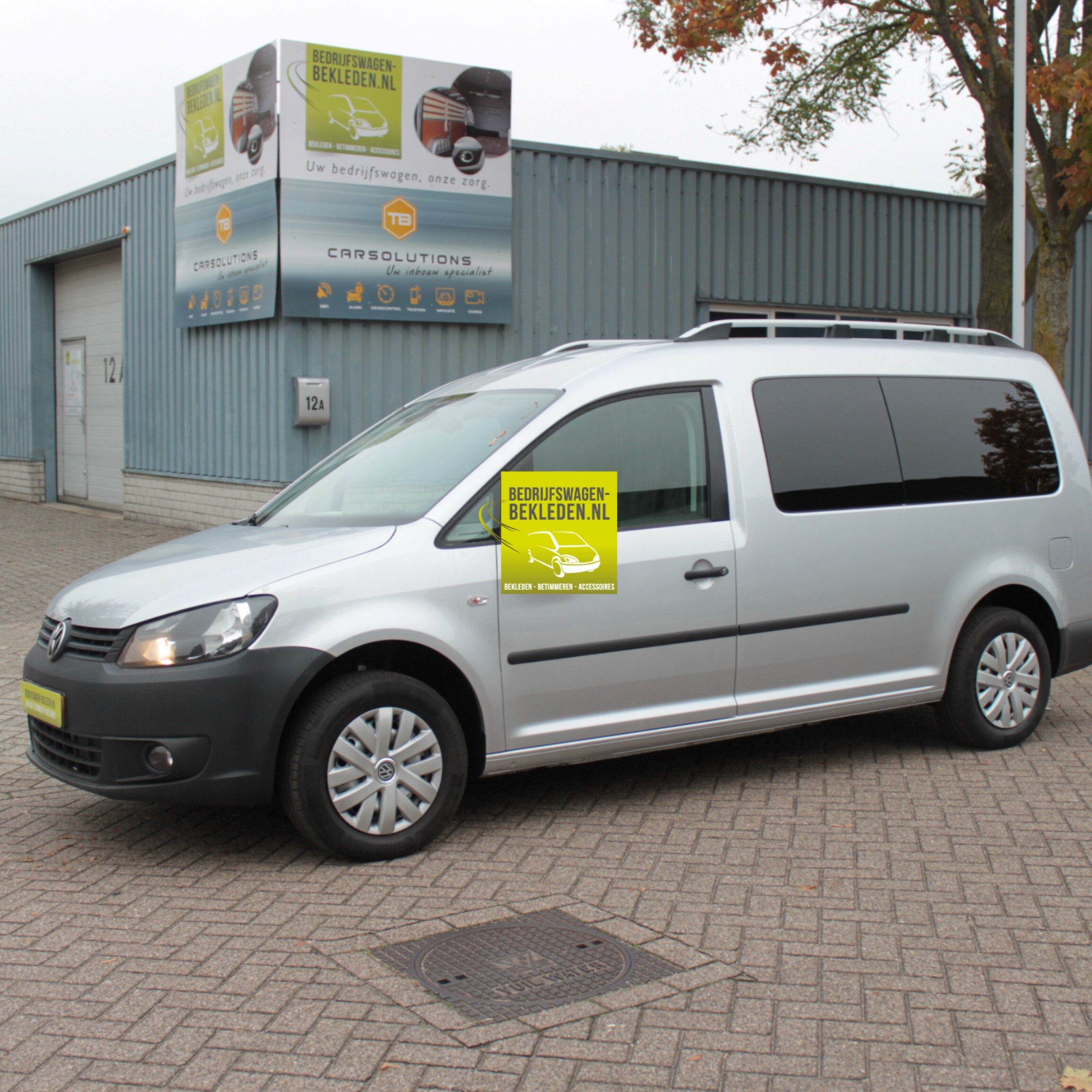 Volkswagen Caddy457